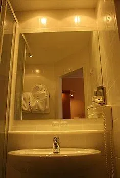 Des Nations Hotel 3*