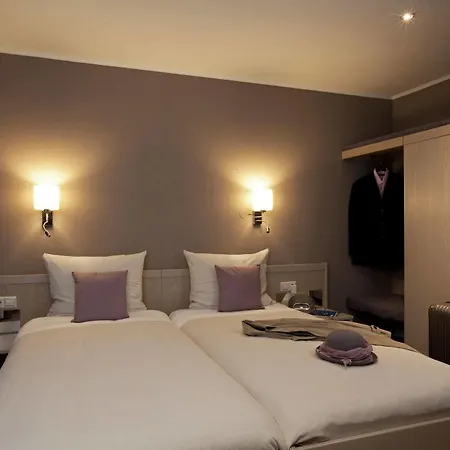 Hotel Des Nations 3*